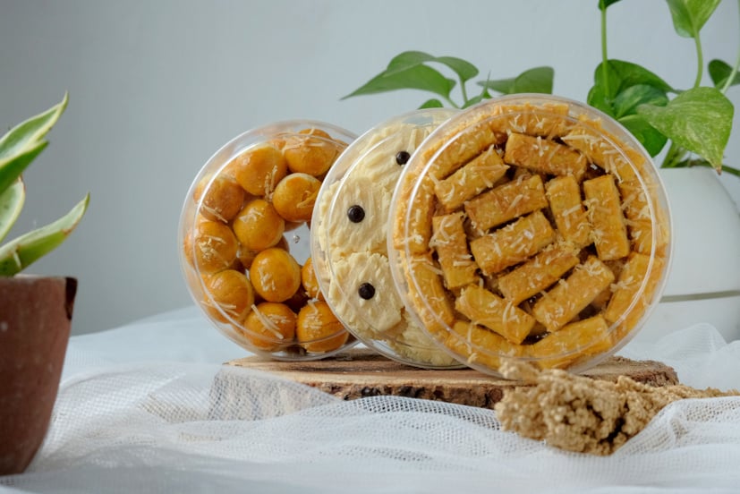 Various Indonesian Pastry in JarS